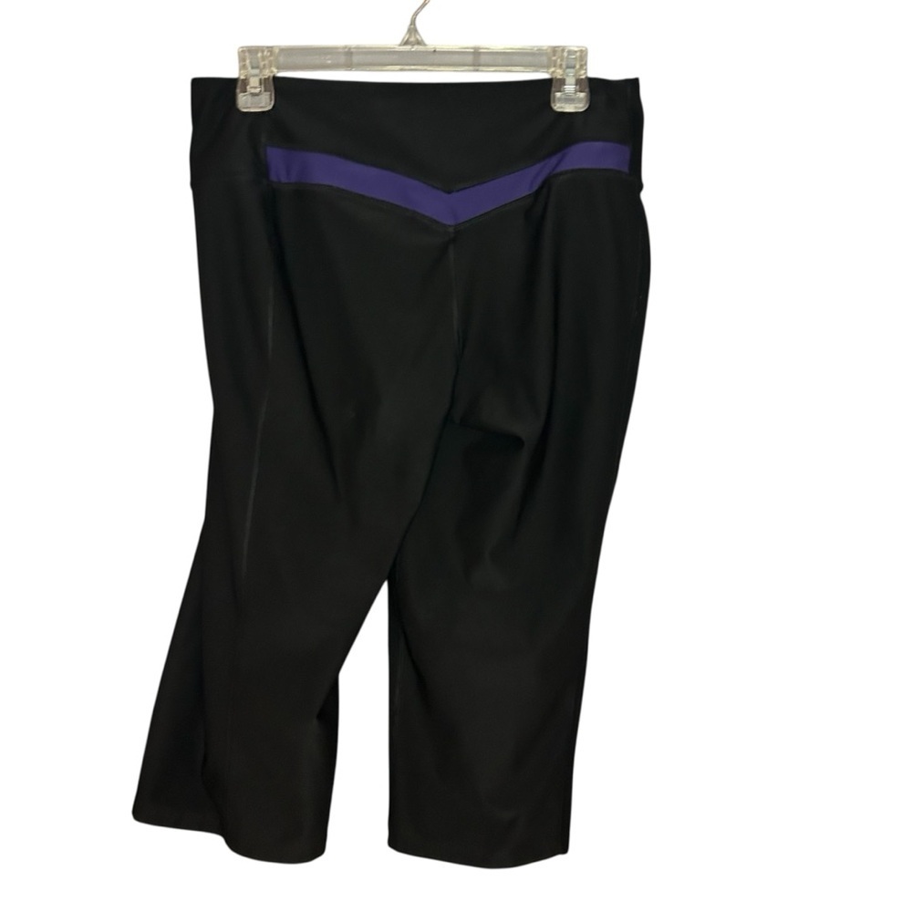 Nike Dri-FIT Capri Leggings Black Purple Logo Women’s Medium - Picture 3 of 8
